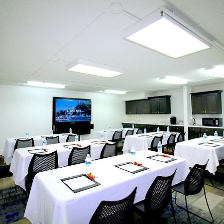 פאלם ספרינגס L3 Oasis Hotel מראה חיצוני תמונה